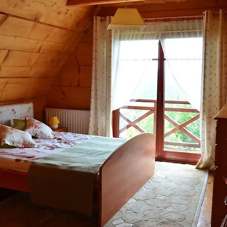 Goralska Ostoja - Tradycyjny, Drewniany Dom Na Kudlaczach, Duzy Ogrod, Piekna Panorama, Sauna, Jacuzzi * Pcim